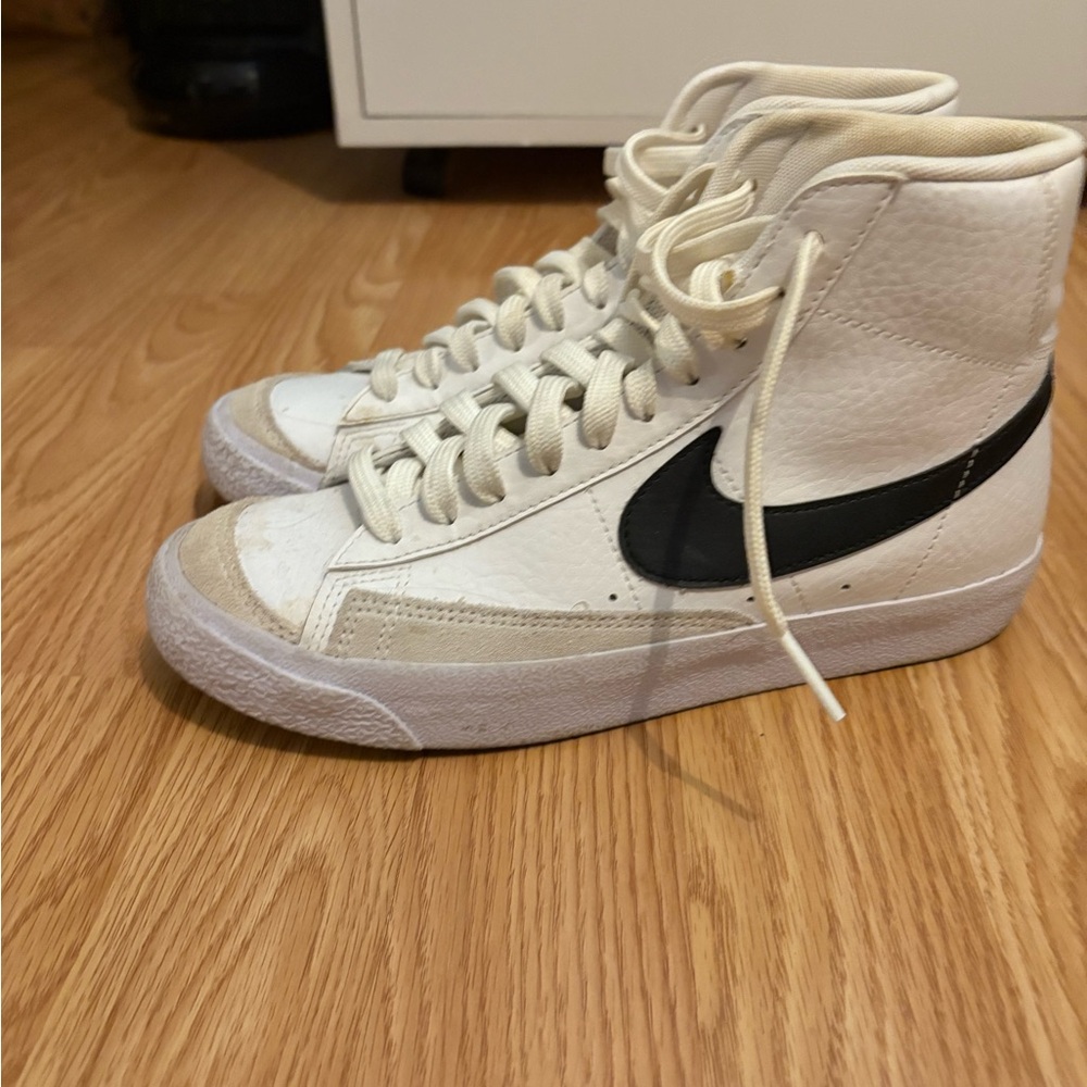 White High-Top Sneakers with Black Swoosh
